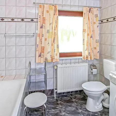 아파트 Ferienwohnung Zislow Zislow